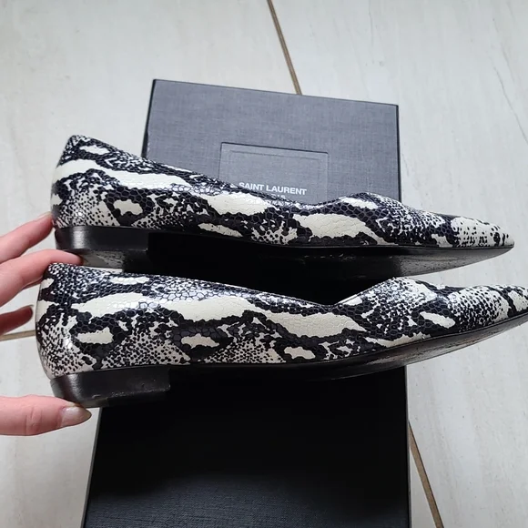 YSL Saint Laurent Flats Python Embossed Leather [size 37]